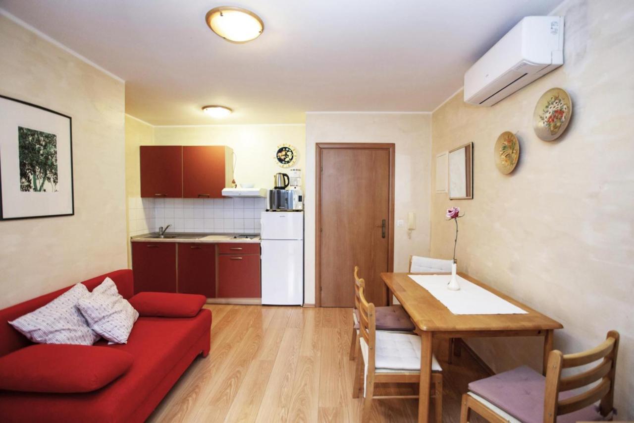 Apartments Ulika Rovinj Luaran gambar